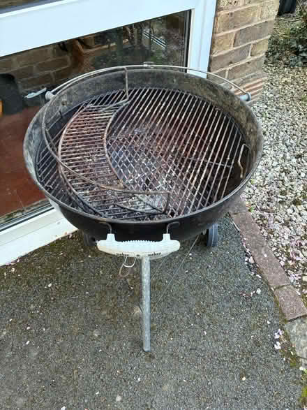 Photo of free Weber charcoal BBQ (Brighton BN1) #2