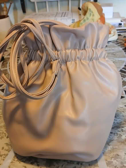 Photo of free Purse/pouch (Woburn south) #1