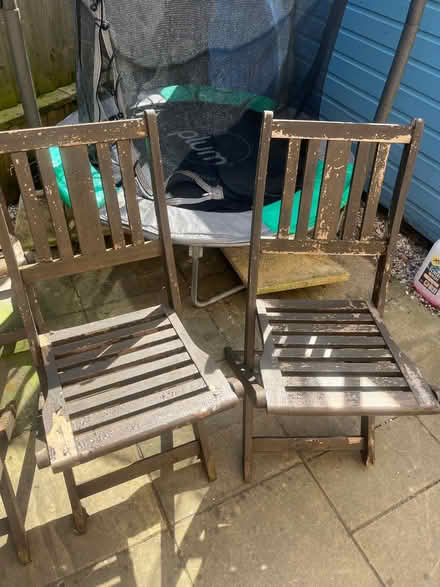 Photo of free Garden Table and 4 chairs (Bubnell DE45) #1