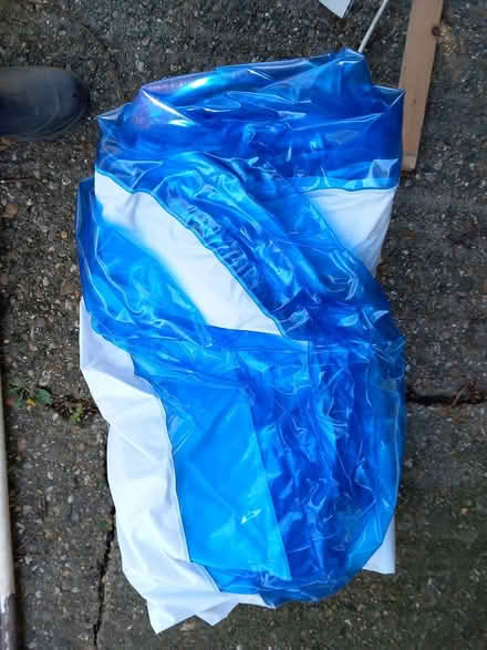 Photo of free paddling pool (RG6 near Palmer Park) #1