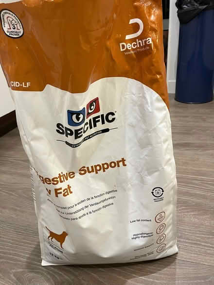 Photo of free Mix of dry dog food (Newton Mearns G77) #1