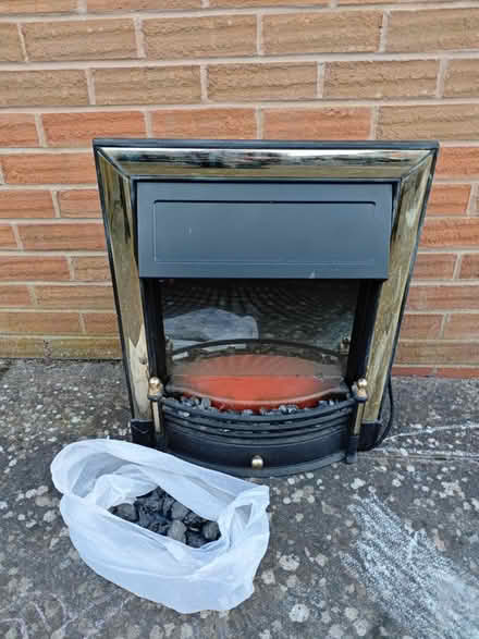 Photo of free Electric fire (Great Malvern WR14) #1