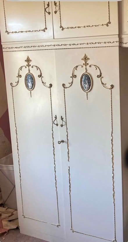 Photo of free Wardrobes/Dressing Table (Shenfield CM15) #1