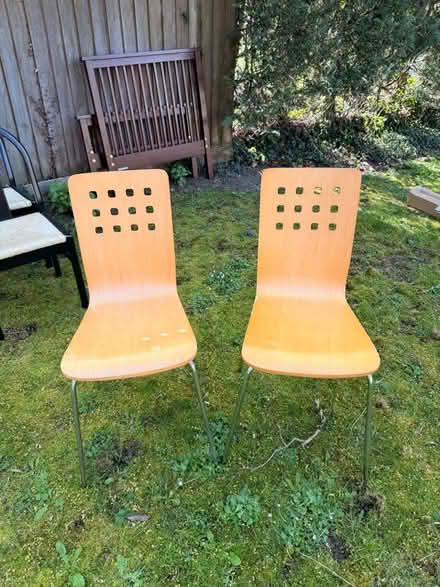 Photo of free Kitchen/ bedroom chairs (Northborough) #1