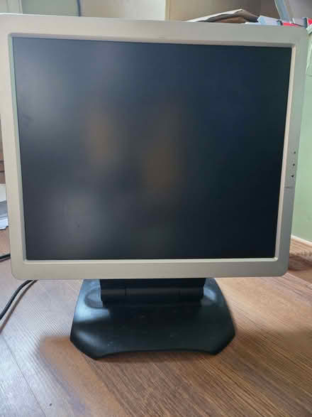 Photo of free Computer Monitor (South Ascot SL5) #2