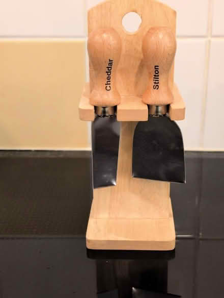 Photo of free set of cheese knives (Eastcote HA5) #1
