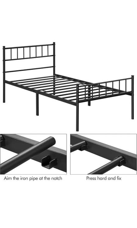 Photo of free Red couch - well maintained (Birmingham B5) #4