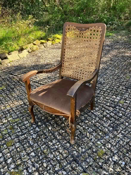 Photo of free Lovely old chair (Holmfirth HD9) #2