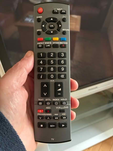 Photo of free 42” Panasonic Viera flatscreen TV (Leigh-on-Sea SS9) #3