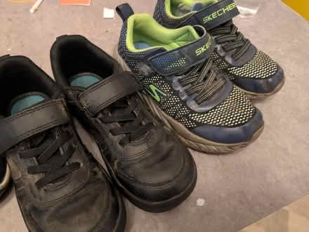 Photo of free Boys size 11 shoes / trainers (Lowedges S8) #4