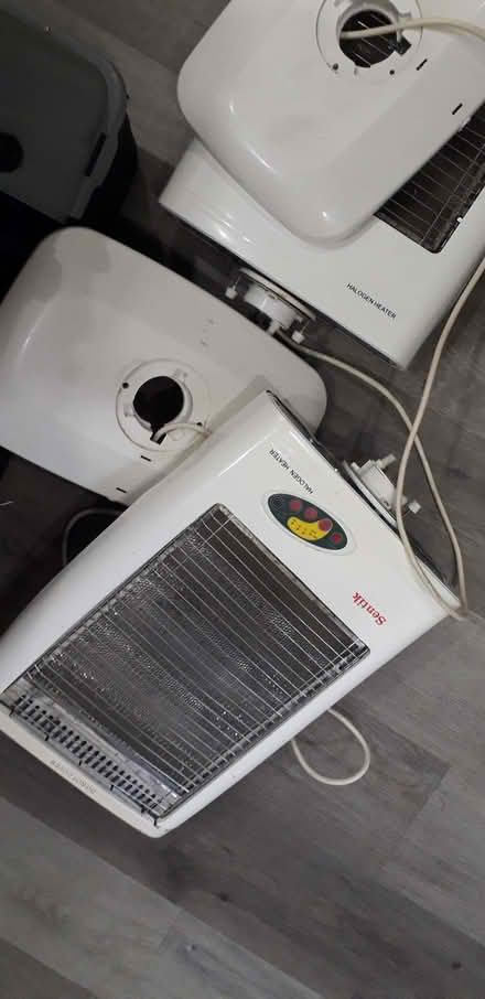 Photo of free 2 electric halogen heaters (Galgate LA2) #1
