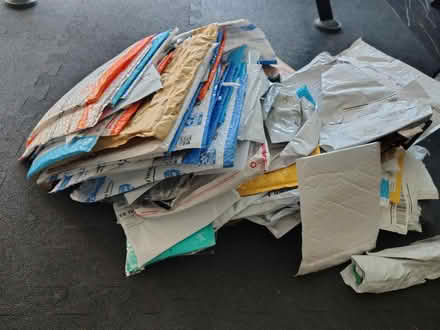 Photo of free Shipping envelopes many padded (NE Bellevue nr crossroads) #1