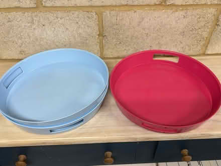 Photo of free 3 plastic trays, 1 pink, 2 light blue (Chichester PO19) #2