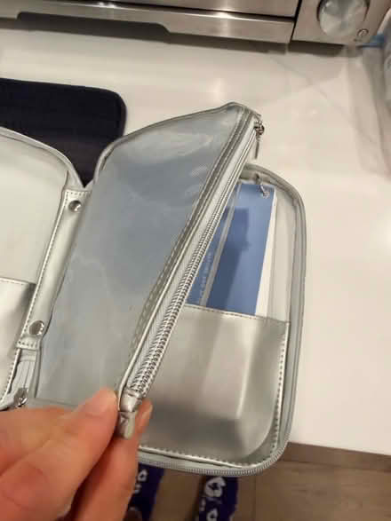 Photo of free Rodin and Fields consultant binder (San Antonio shopping center) #3