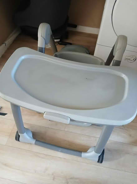 Photo of free Toddler table and chair (PO19) #1