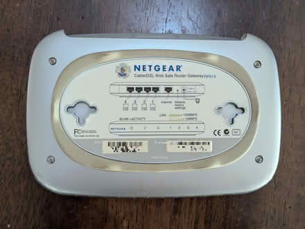 Photo of free Netgear RP614 router gateway (94040) #2