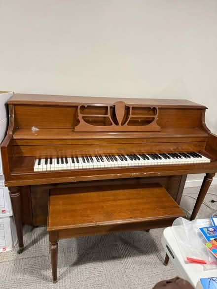 Photo of free Upright piano (West Roxbury) #2