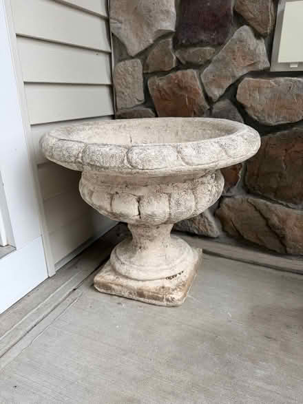 Photo of free Outdoor Planter (Bloomfield) #1