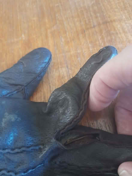 Photo of free Brown leather gloves (Kidlington OX5) #2