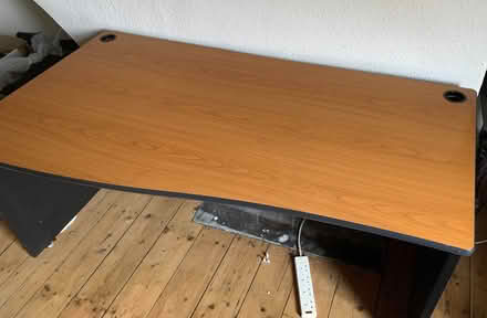Photo of free Large desk /Workstation (Hulme M16) #4