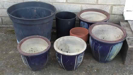 Photo of free more flower pots (St Albans AL4) #1