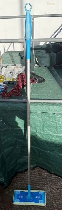 Photo of free Swiffer mop (West hill Dartford) #1