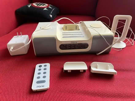 Photo of free Vintage iHome iH5 Clock Radio (Warrenton near Staples) #1
