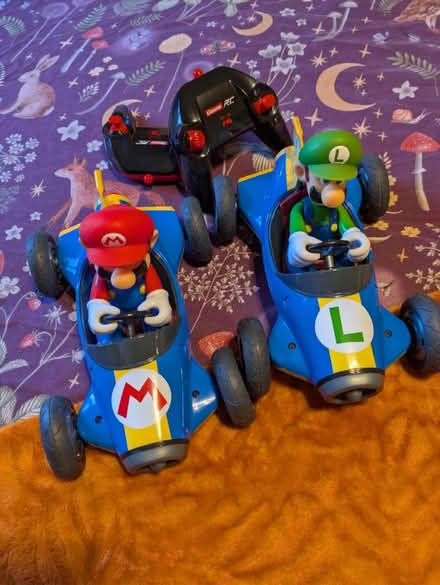 Photo of free Mario remote controls (not working) (CB22) #1