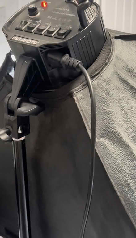 Photo of free Photographers studio lighting kit (West hill Dartford) #2