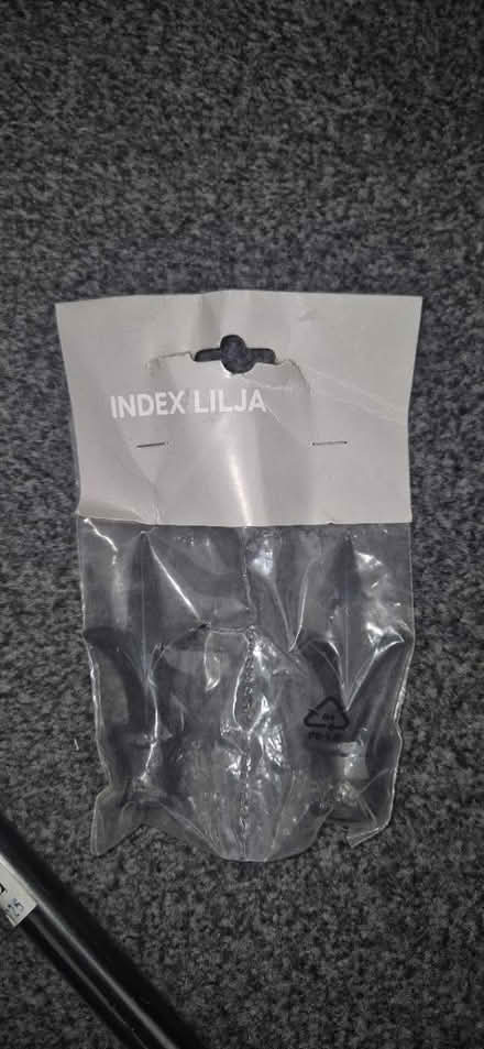 Photo of free Curtain pole (E17) #3