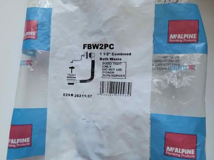 Photo of free 1.5" combined bath waste (Hotwells BS8) #4