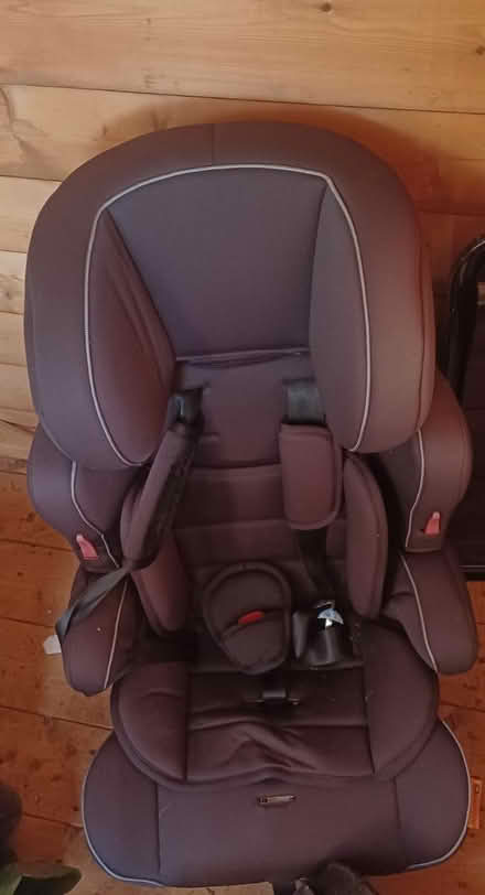 Photo of free Child's car seat (Whitmore Park Coventry) #1