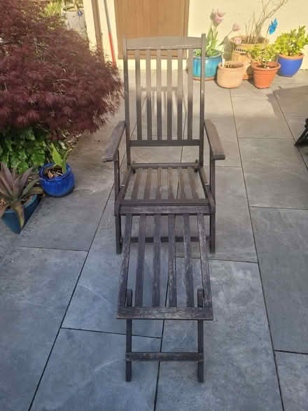 Photo of free Hardwood lounger/steamer chair (Berg Estate RG22) #1
