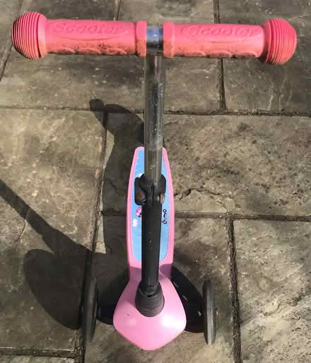 Photo of free Peppa Pig 3 Wheel Pink Scooter (BR6) #2