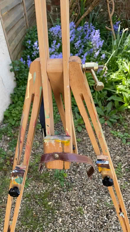 Photo of free Daler Romney full size adjustable wooden easel (Sutton Pools OX14) #1
