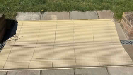 Photo of free Venetian Blind Narrow Slats (DA5) #1