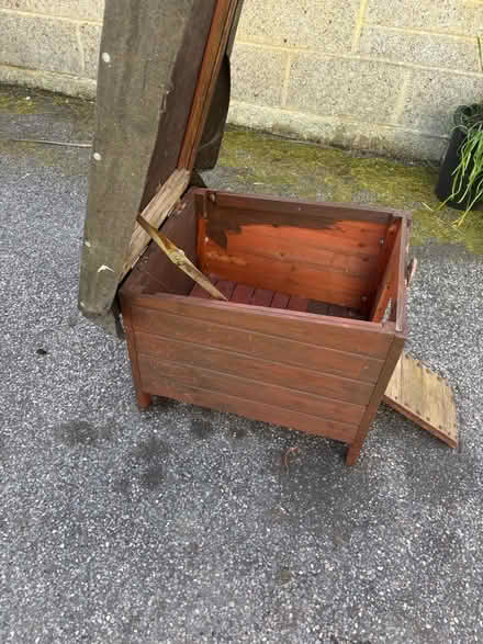 Photo of free Outdoor animal shelter (Boscombe) #3