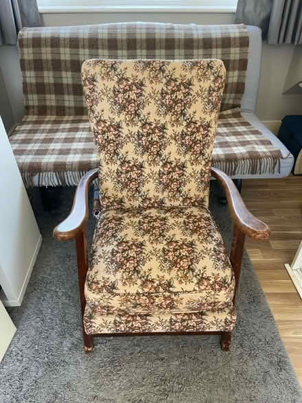 Photo of free Vintage chair (Chingford Mount, E4) #1