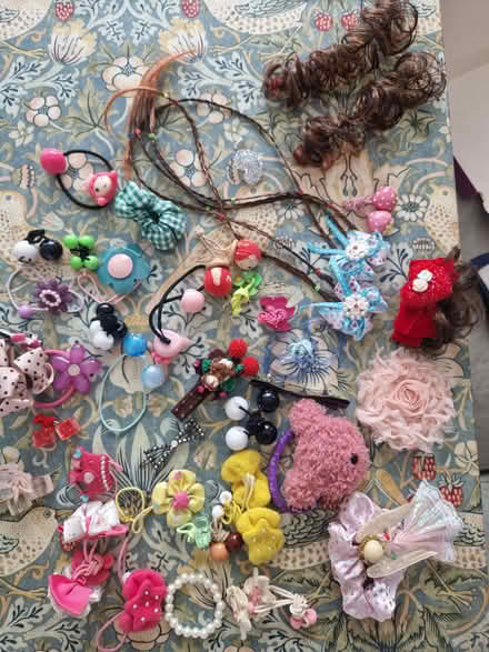 Photo of free Girl's hair band (Drum Brae EH4) #1