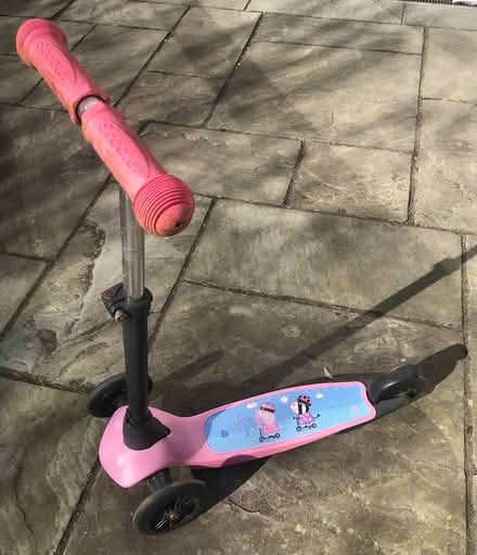 Photo of free Peppa Pig 3 Wheel Pink Scooter (BR6) #1