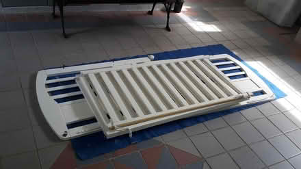 Photo of free Baby Cot (Queenstown, near MRT) #4