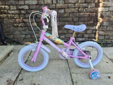 Photo of free Girl's bike with stabilisers (West Drayton UB7) #1
