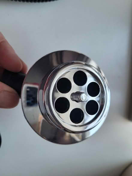 Photo of free 1.5" combined bath waste (Hotwells BS8) #2