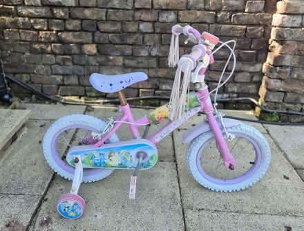 Photo of free Girl's bike with stabilisers (West Drayton UB7) #3