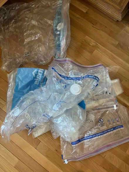 Photo of free 5 various sized vacuum storage bags (Inman Square, Cambridge) #1