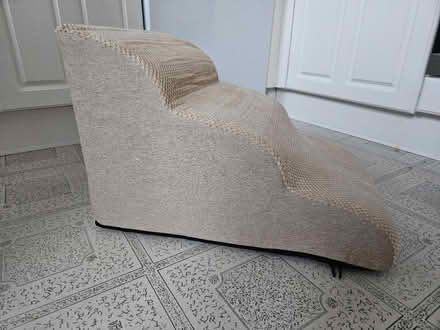 Photo of free Pet stairs for bed, sofa (Ox42LD) #1