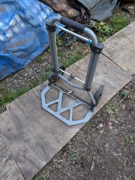 Photo of free Extendable trolley (Bruce Grove N17) #2