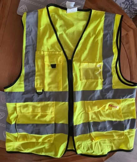 Photo of free 3 yellow hi-viz vests (Baxenden BB5) #1