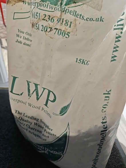 Photo of free lwp wood pellets (headingley LS6) #1