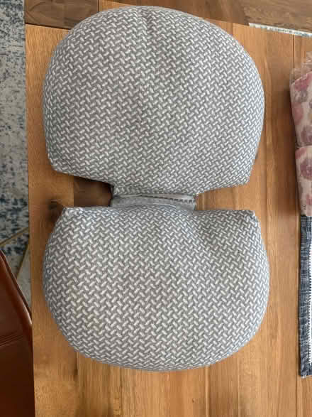 Photo of free Momcozy pregnancy pillow (Woodside Plaza) #1